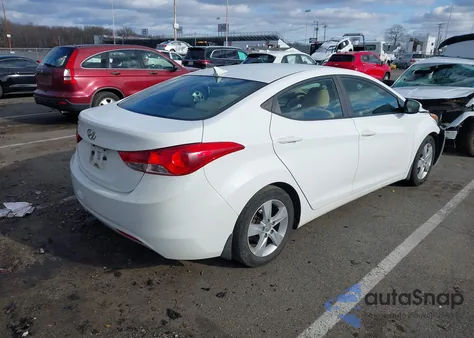 2013 Hyundai Elantra Gls from USA, damaged, VIN 5NPDH4AE2DH379104